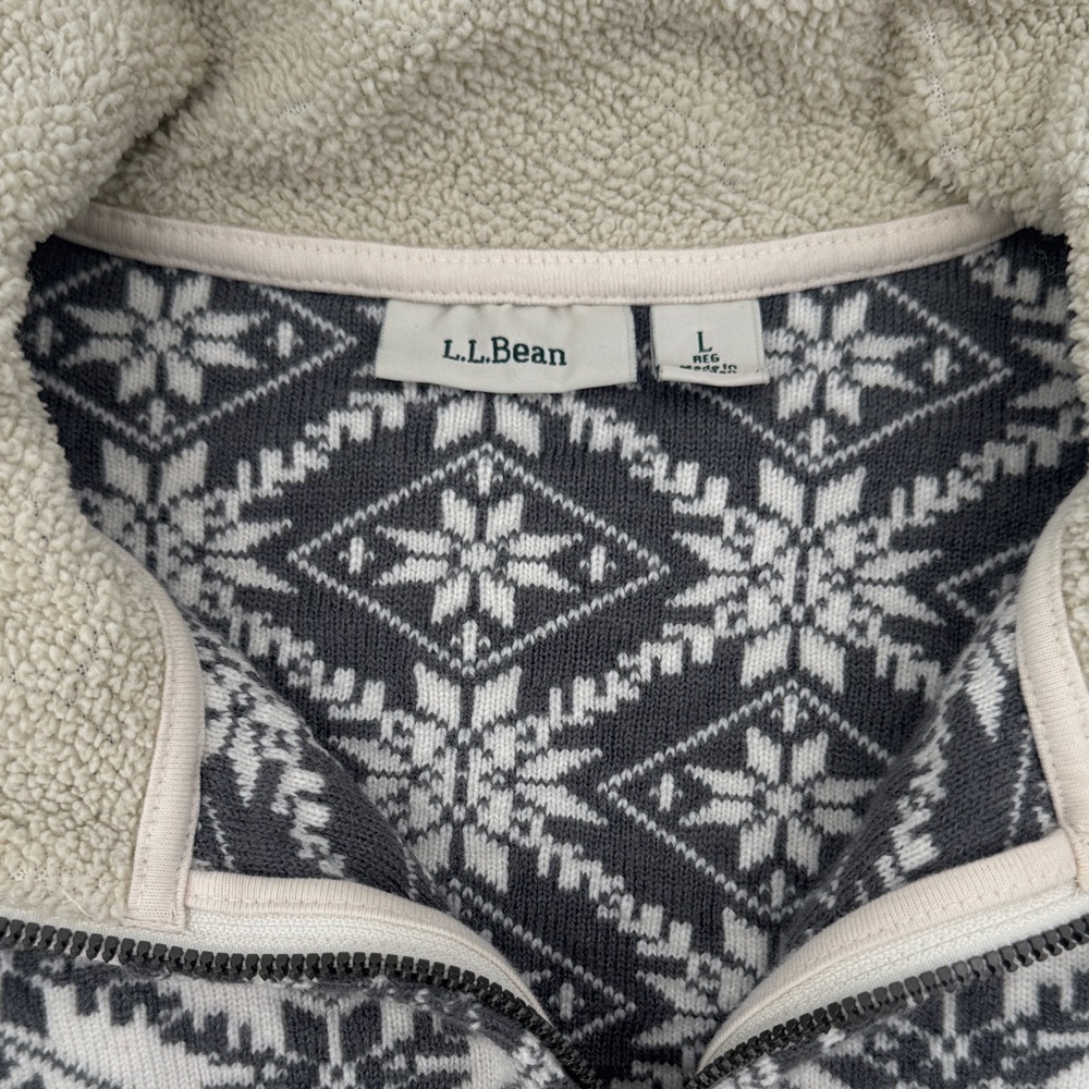 L.L.Bean Cream and Gray Nordic-Pattern Fleece Jacket - Picture 2 of 2